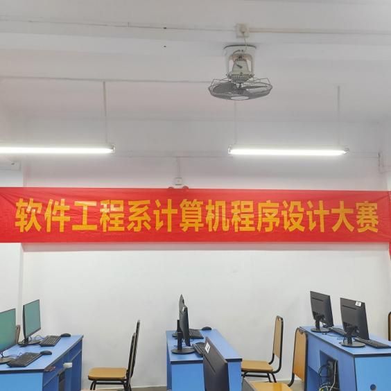 3f8496e6f0e06bb660e97ce39250873