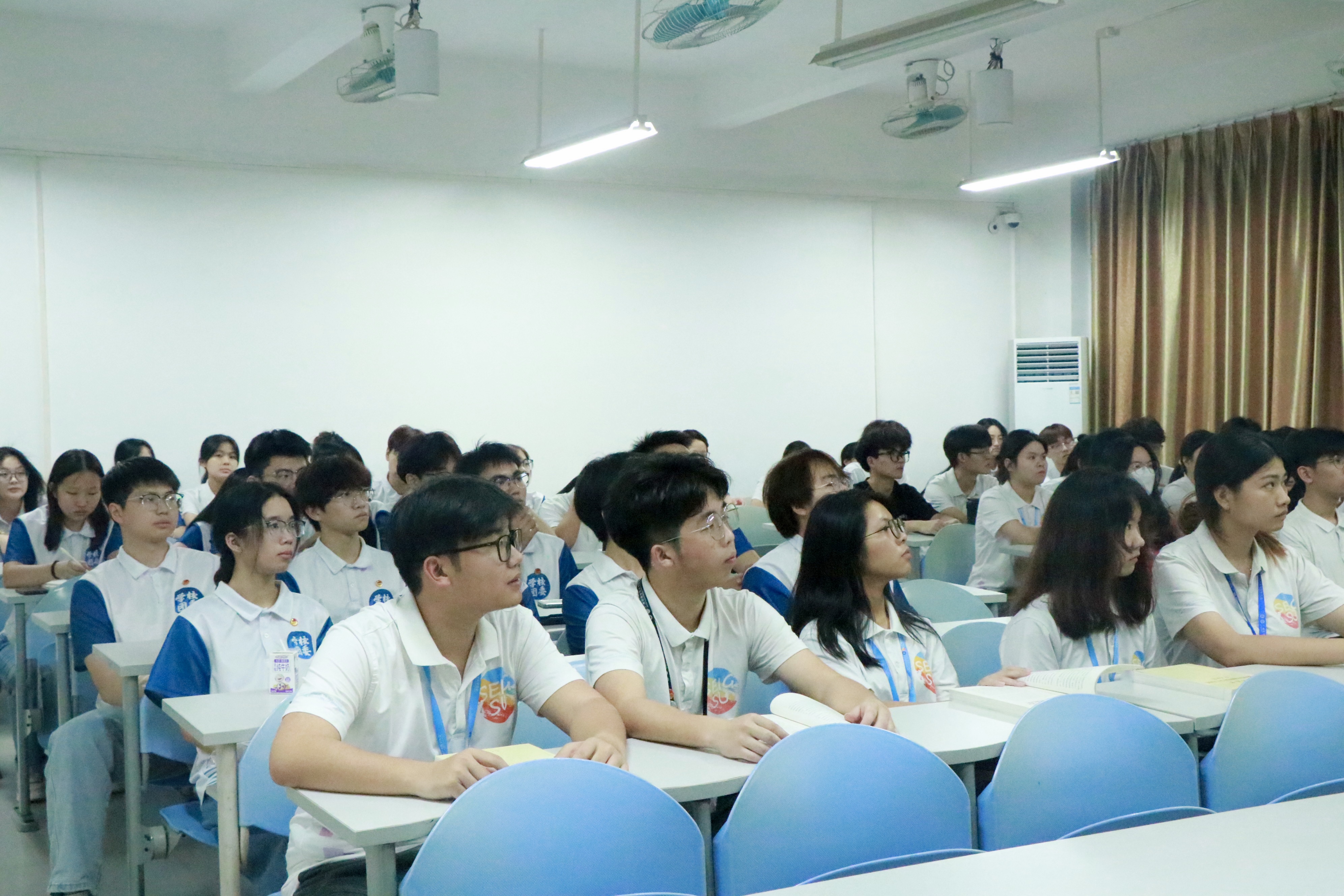 “新青年”读书班｜青马党支部读书班第一次集中学习