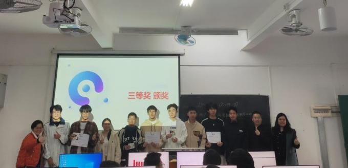 27a4756a07f19c9d6d598802a9098b6