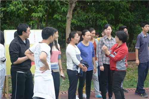 【“三走”系列活动之】我院第七届教工趣味比赛顺利举行