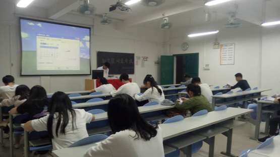 1553515240280084301.jpg 图2:考试现场.jpg