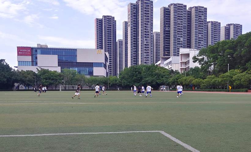 8f4d5d4286d9f9671bac1ab8e23fd9a