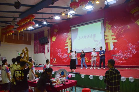 1553516401233070628.jpg 抛玩偶.jpg