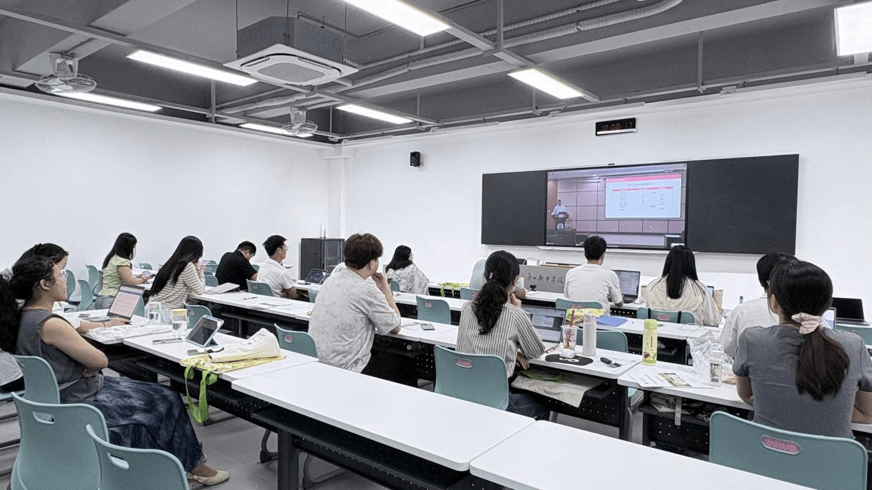 赋能成长 蓄力前行 | 江门校区辅导员参加学校素质能力提升专题培训