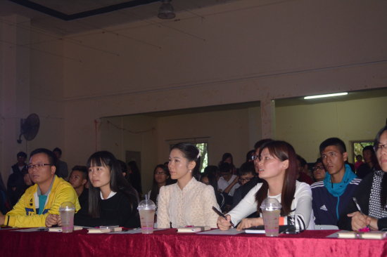 【华软第五届校园文化艺术节】系列活动之主持人大赛决赛