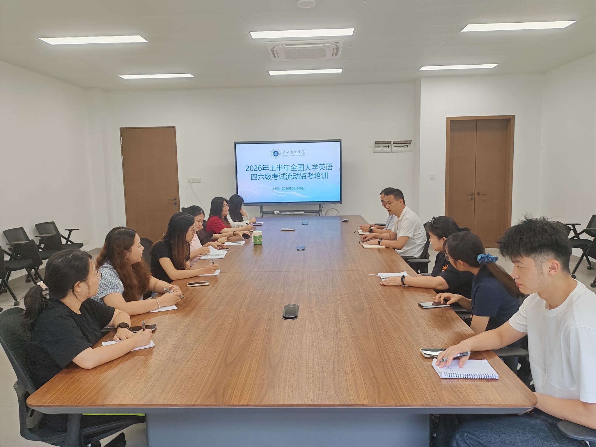 我校江门校区开展英语四六级考试流动监考员专项培训 筑牢考务工作防线